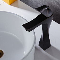 New Design Basin Tap Black and Chrome Bathroom Sink Tap Single Handle Basin Taps Deck Wash Hot Cold Mixer Tap Crane