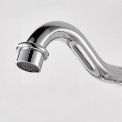 Retro Vintage/Minimalist Kitchen Tap: Single Handle, One Hole, Electroplated, Standard Spout, Centerset