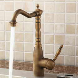 Traditional Kitchen Sink Mixer Tap: 360° Rotating, Antique Brass, Retro Style, Single Handle, One Hole, Hot and Cold Water Hose