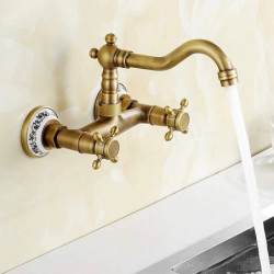 Vintage Brass Wall Mounted Bathtub Tap: Dual Handle Bath Tub Taps, Bathroom Mixer Tap, with Cold and Hot Hose