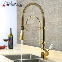 Brass Golden Kitchen Tap Hot/Cold Water Deck Mounted Mixers Tap Two Ways Pull Down Sprayer Head Sink Tap New Style Taps
