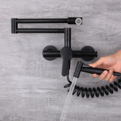 Kitchen Taps Solid Brass Hot & Cold Sink Mixer Taps Single Handle With Spray Gun Wall Mounted Rotation Foldable Nickel/Black