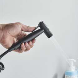 Matte Black Kitchen Tap With Spray Gun Wall Mounted Hot Cold Water Mixer Tap Rotatable Taps Dual Water Mode